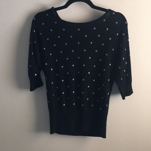 White House Black Market black & silver blouse - Picture 5 of 6